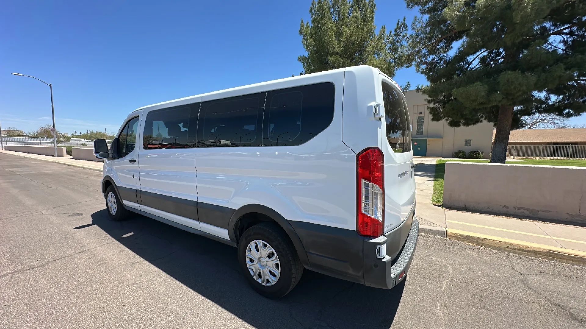 ford transit passenger van 2021 1FBAX2Y81MKAM9115 image ford transit passenger van 2021 1FBAX2Y81MKAM9115 image